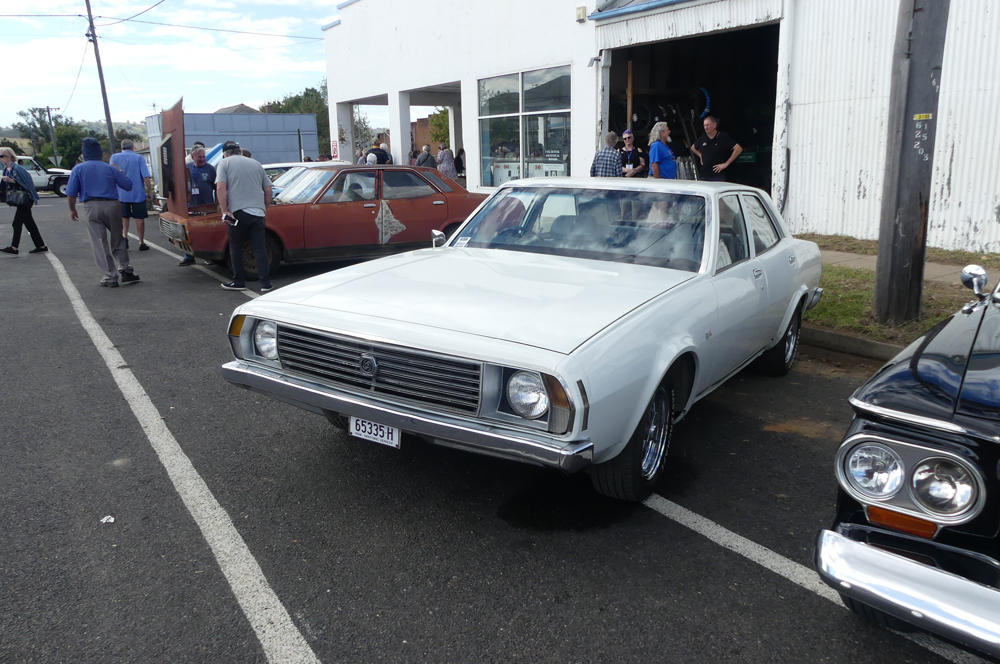 1970802
