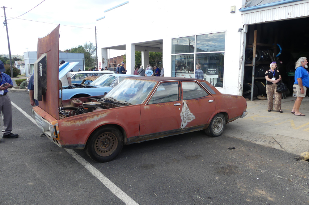 1970803