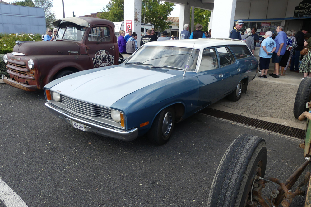 1970808