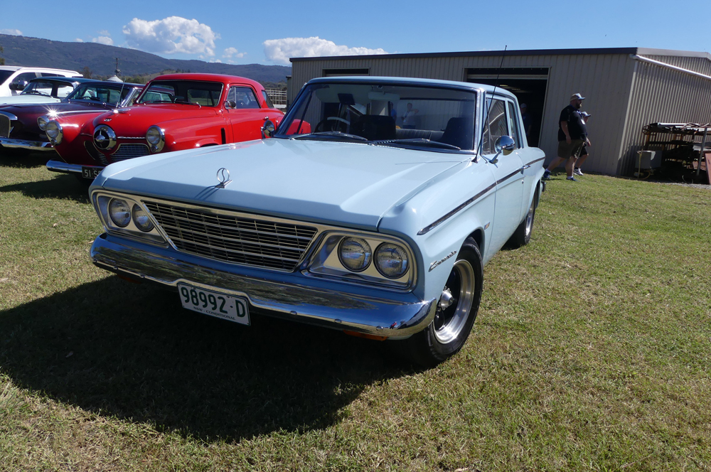 1970884